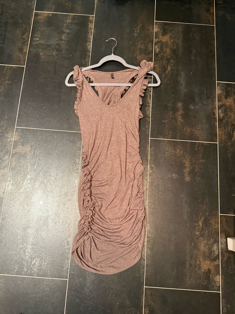 Riller & Fount Women’s Ruched Sleeveless Midi Dress - Dusty Rose